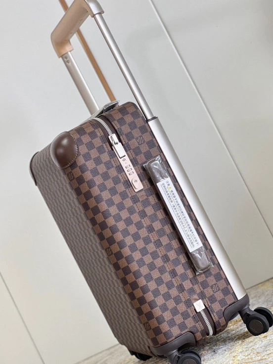 Frstbag ru Vuitton HORIZON 55 Louis 0723